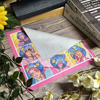 Your Idol Hunters Microfiber Cloth!
